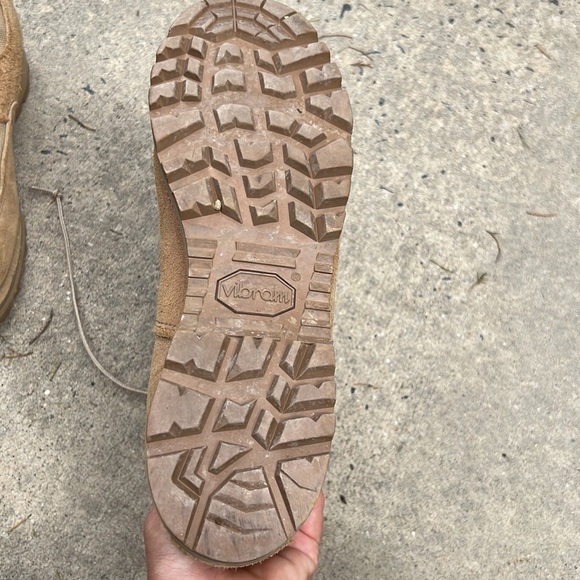 Belleville Gore-Tex AF issued Tan Flight Boots 7.5R main image 7